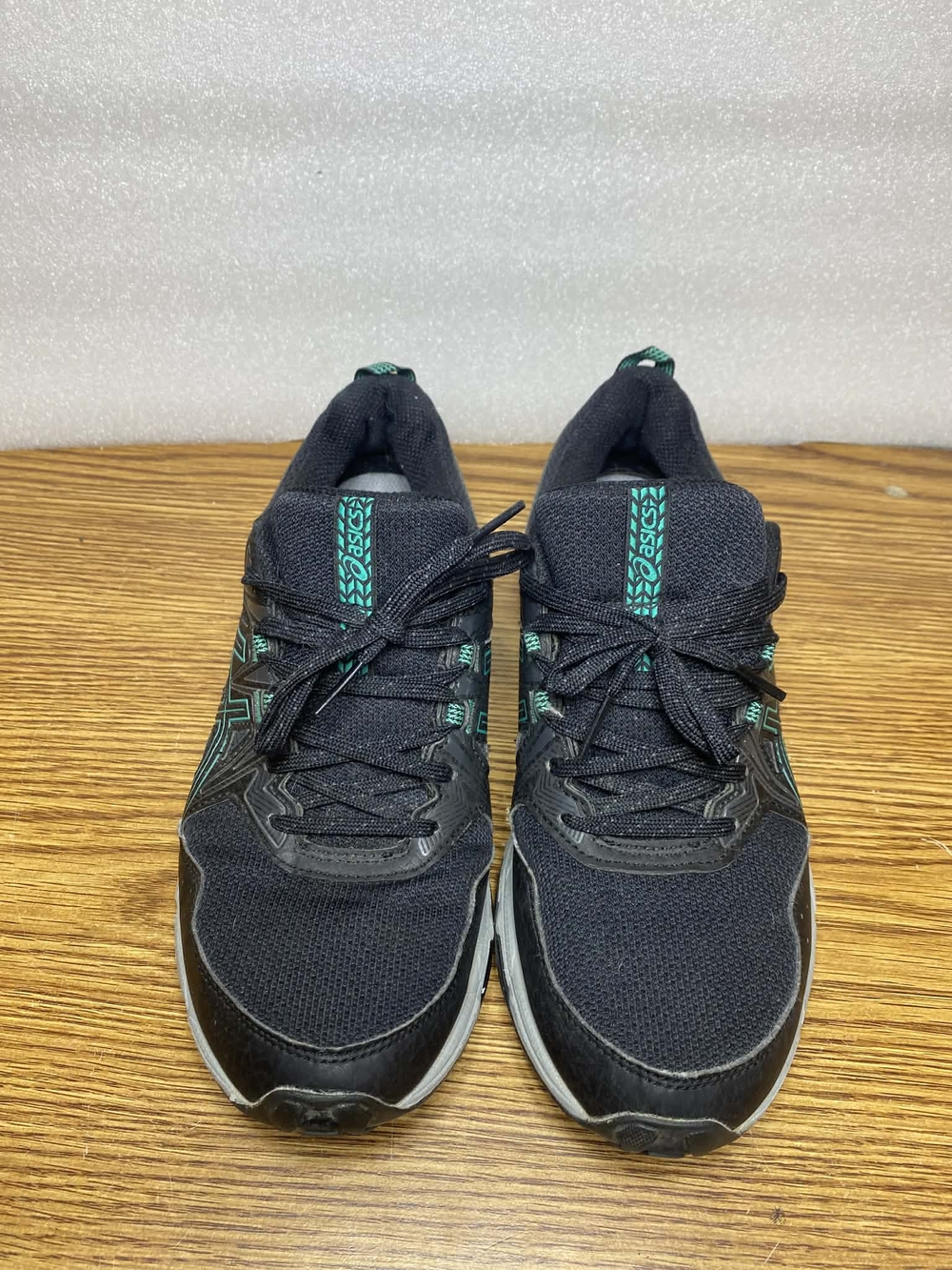 Asics Women's Gel-Venture 8 Running Shoes  Size 8.5M Black Baltic Jewel 1012B230